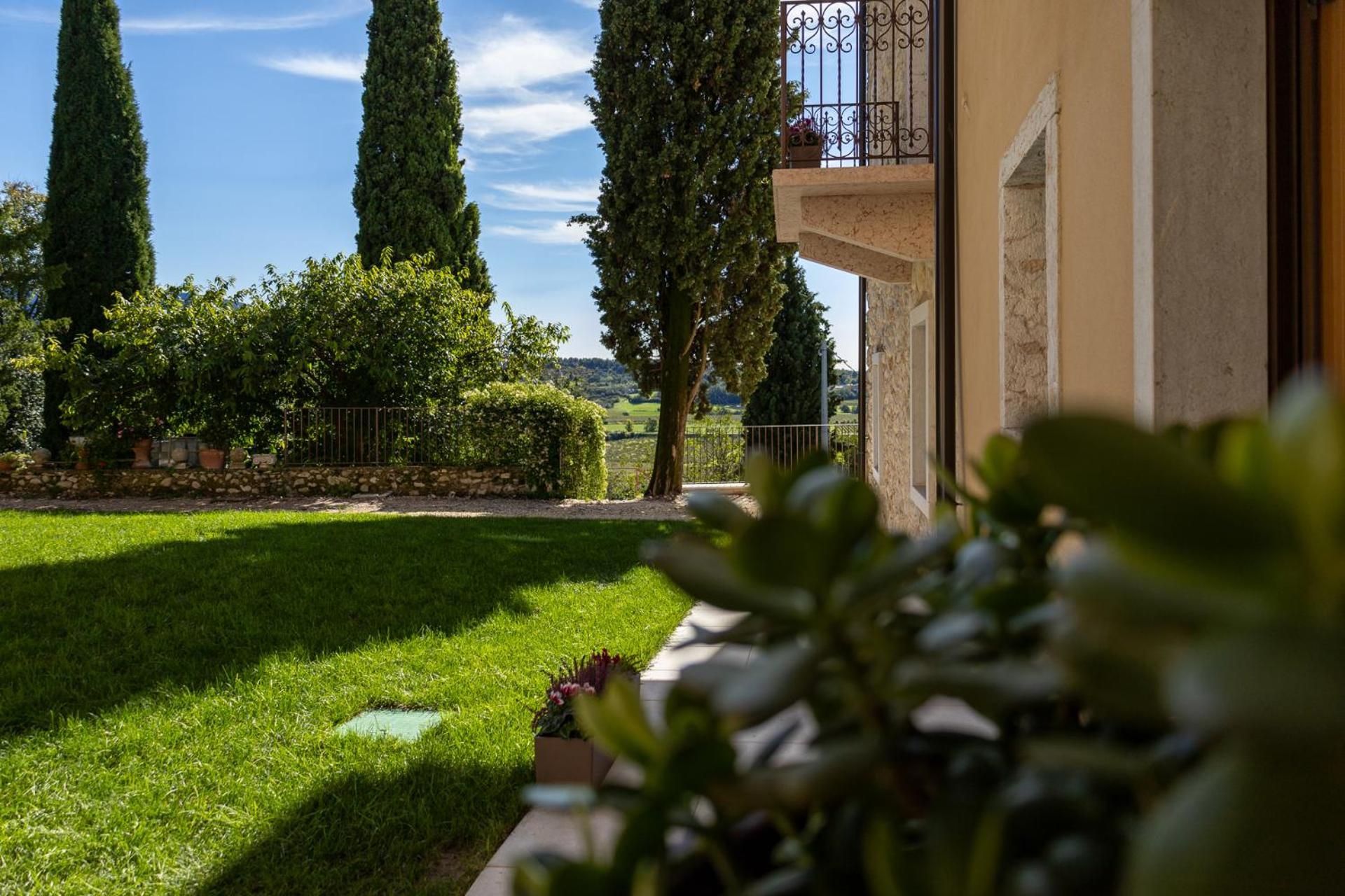 Corte La Pellegrina Apartment Caprino Veronese Exterior photo